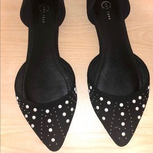 Adorable flats, Not the perfect fit thought!